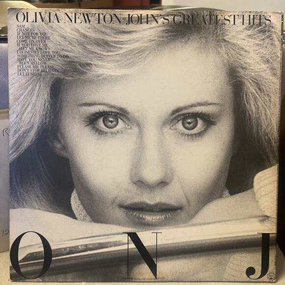 Olivia Newton John's Greatest Hits Vinyl LP Record Album 1977 MCA Records - Picture 2 of 7